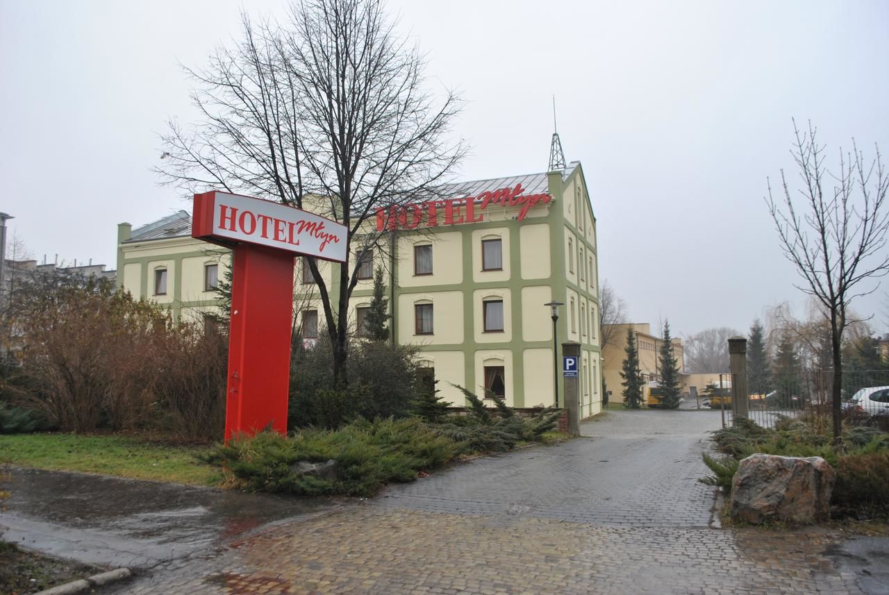Отель Hotel Młyn Люблин-28